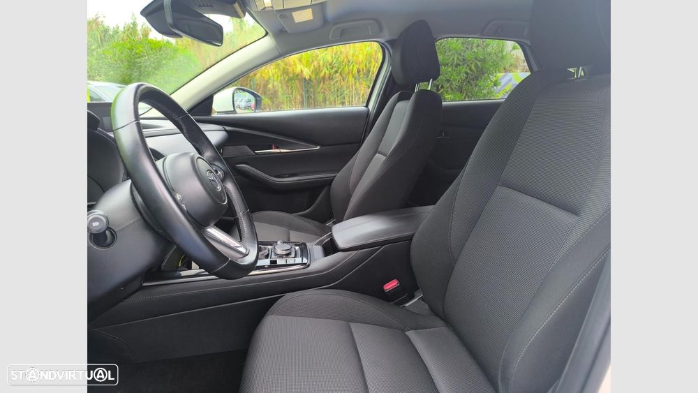 Mazda CX-30 2.0 Sky-G Evolve i-Active - 5
