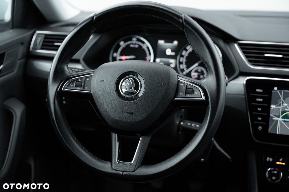 Skoda Superb 2.0 TDI L&K - 17