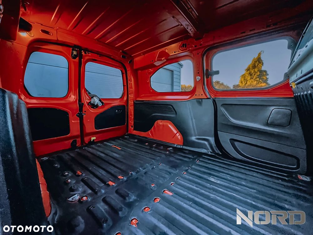 Peugeot Partner Long Premium - 13