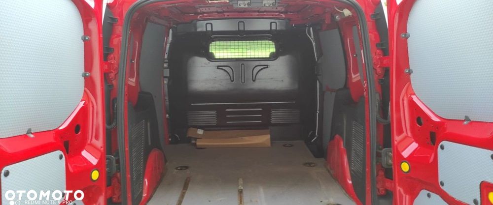 Ford TRANSIT CONNECT 1,5 TDCI - 8