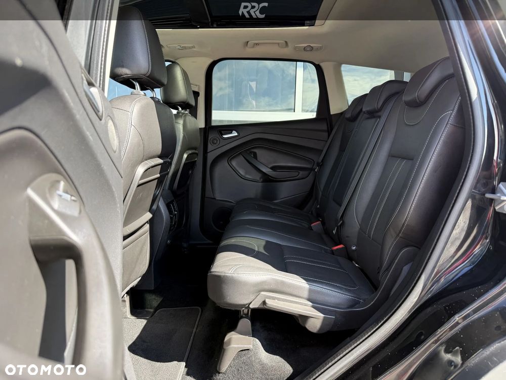 Ford Kuga 2.0 TDCi AWD Titanium - 28