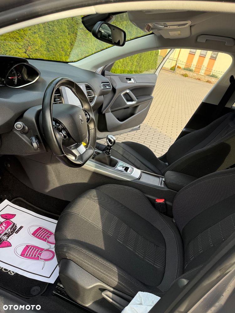 Peugeot 308 - 7