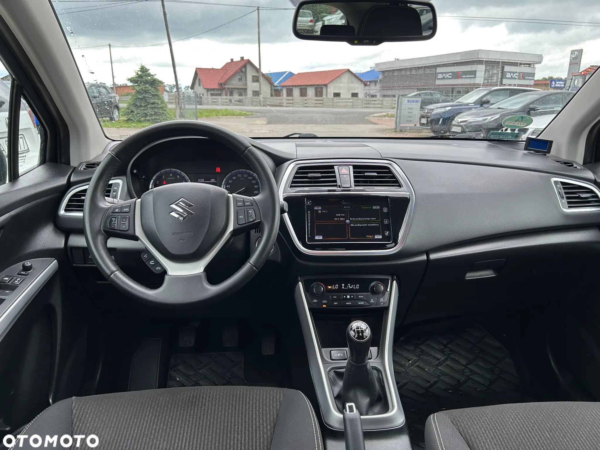 Suzuki SX4 S-Cross 1.0 T Premium - 10