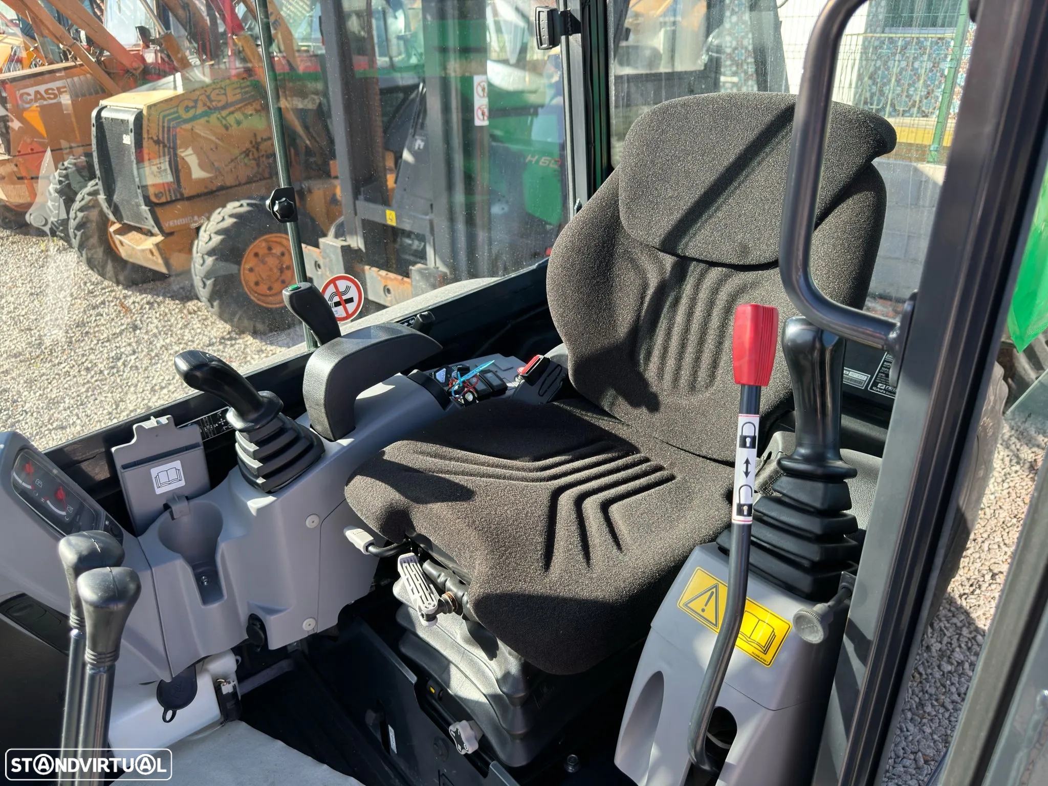 Kubota KX027-4 Mini-Giratória - 5
