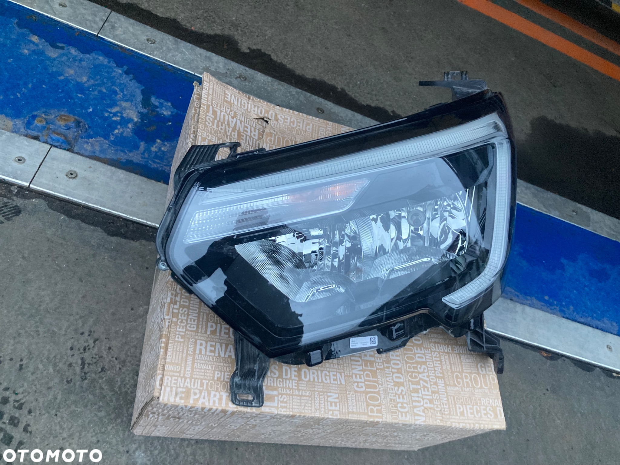 RENAULT MASTER 3 III LIFT 4 IV LAMPA PRZEDNIA LEWA REFLEKTOR LEWY PRZÓD przedni LED Ledowa  Wwa - 6