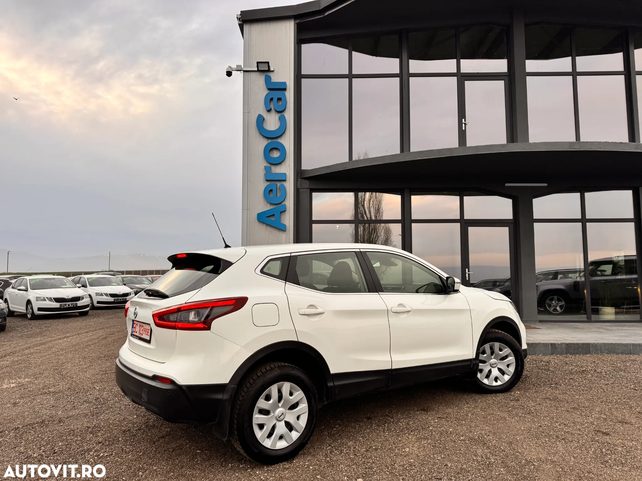 Nissan Qashqai 1.6 DCI ACENTA - 10