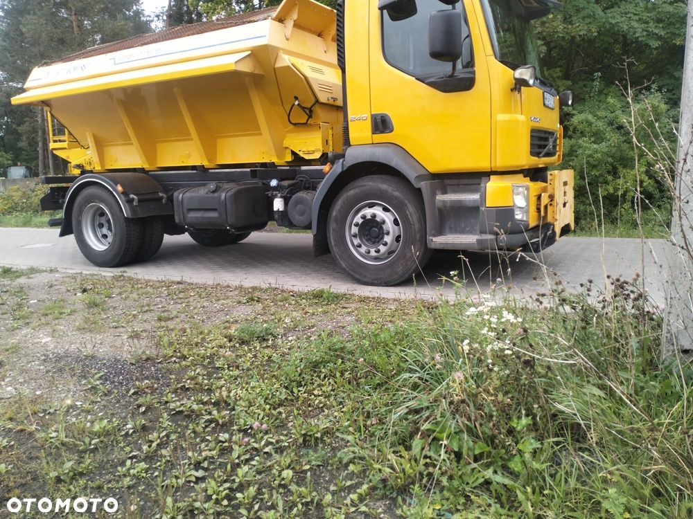 Volvo FL240 - 7