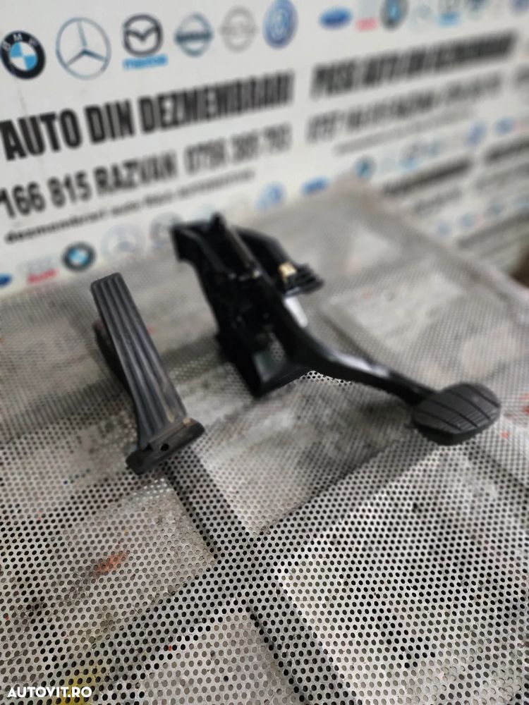 Pod Pedalier Pedala Frana Acceleratie Bmw Seria 2 F45 F46 Automata Volan Stanga - 3