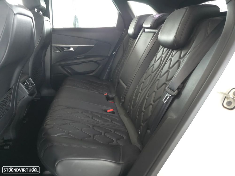 Peugeot 3008 1.5 BlueHDi GT Line Baixo Consumo EAT8 - 23