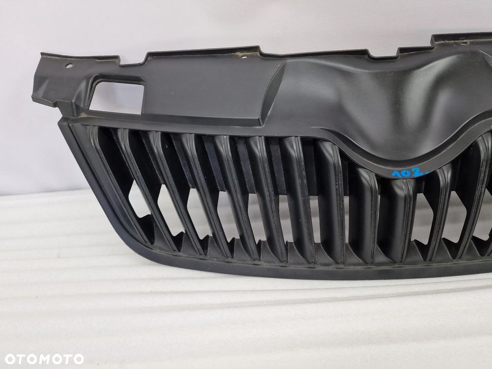 SKODA FABIA II LIFT 09-13 ATRAPA / GRILL PRZEDNI PRZÓD , NR 5J0853688B , NR AUKCJI GR102 - 9