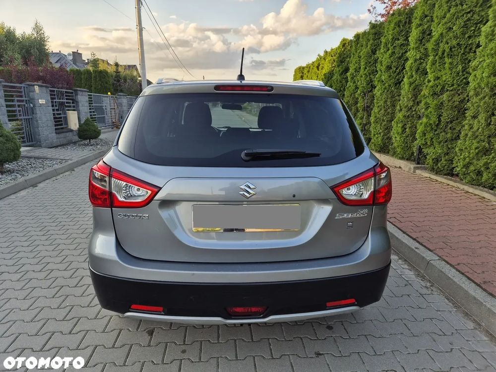 Suzuki SX4 S-Cross - 10