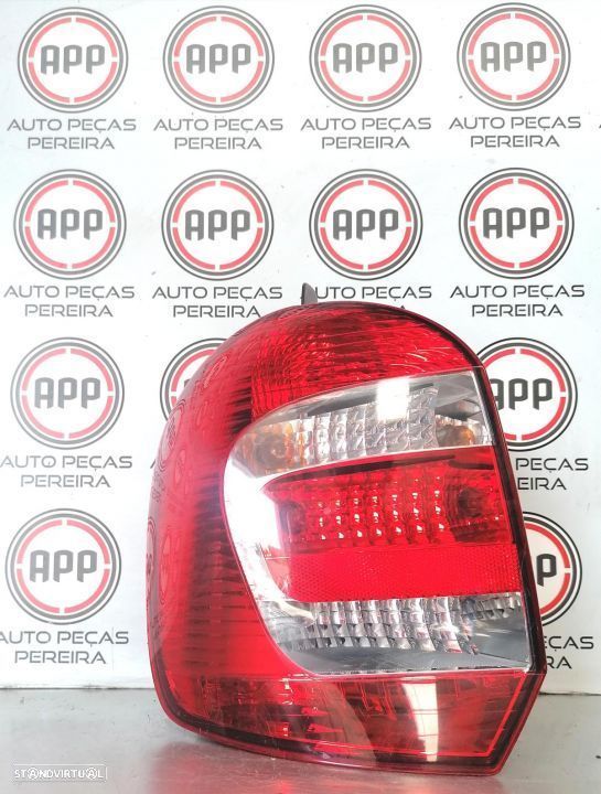 Farolim traseiro esquerdo Renault Modus de 2008, original - 1