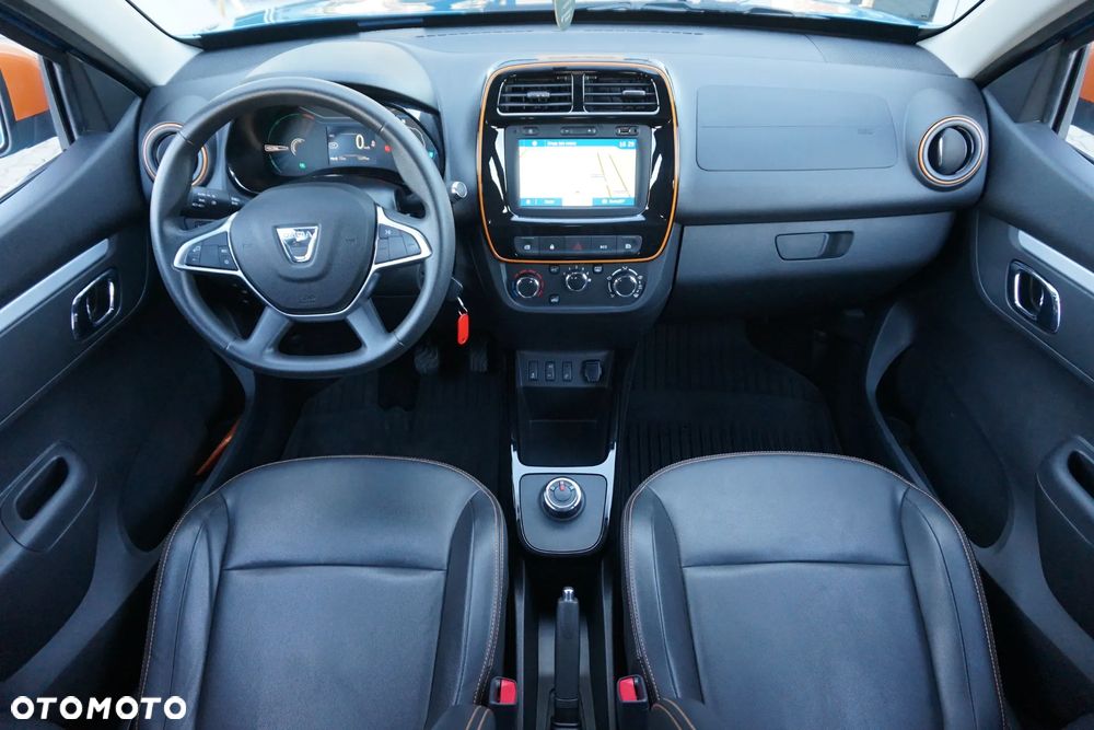 Dacia Spring 27.4kWh Comfort Plus - 17