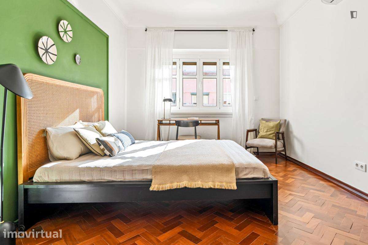 Quarto - localizado em Marquês de Pombal Lisbon - Grande imagem: 2/30