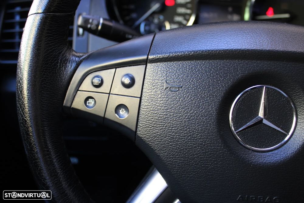 Mercedes-Benz R 320 CDI 4-Matic - 34