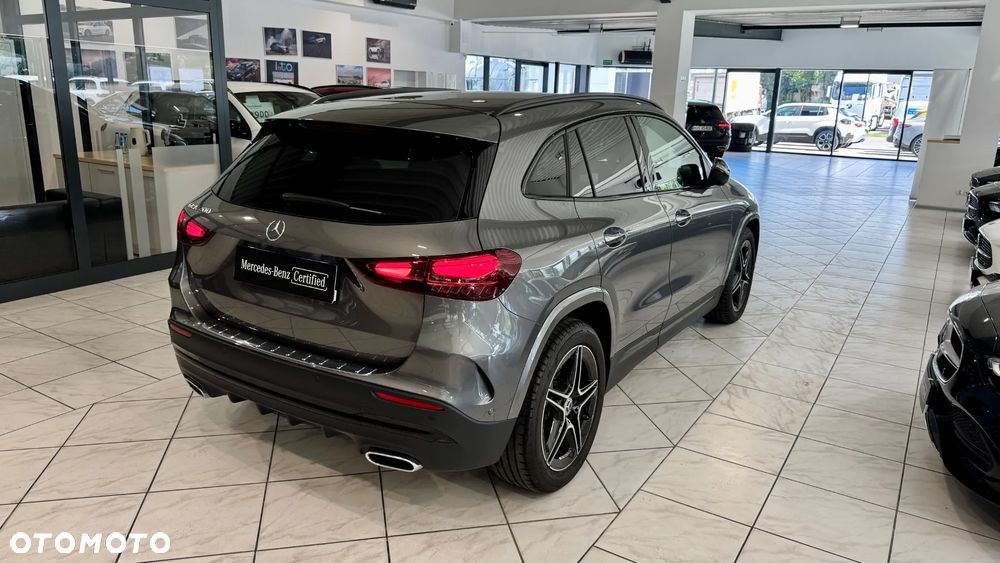 Mercedes-Benz GLA 200 AMG Line - 5