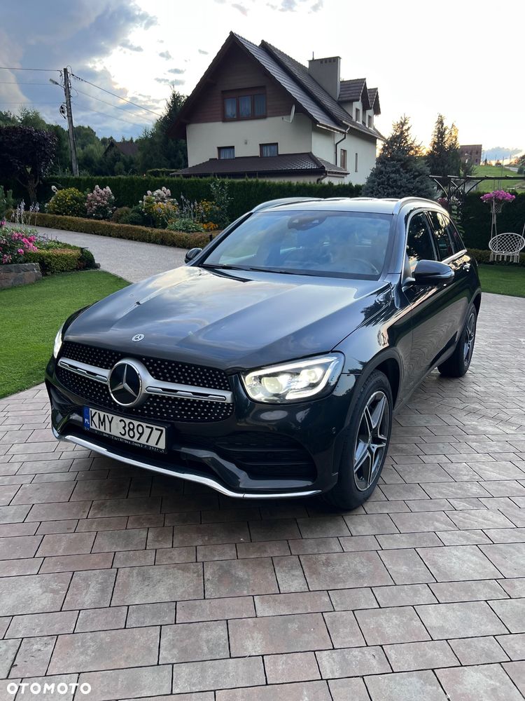 Mercedes-Benz GLC - 1