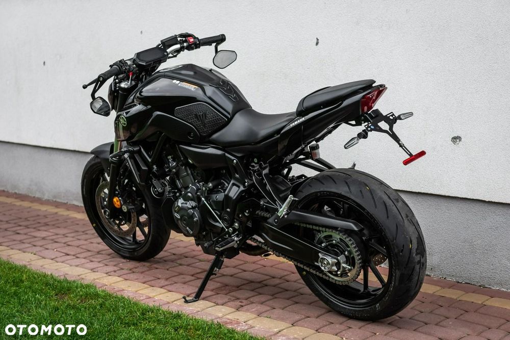 Yamaha MT - 9