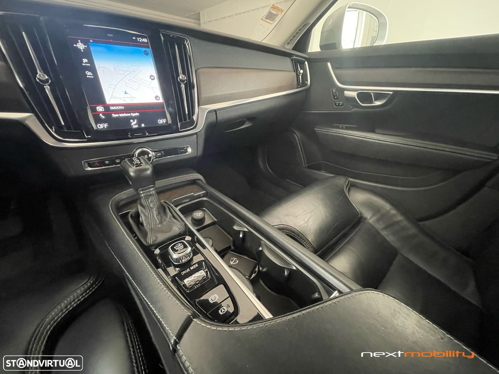 Volvo V90 Cross Country 2.0 D4 Pro AWD Geartronic - 14
