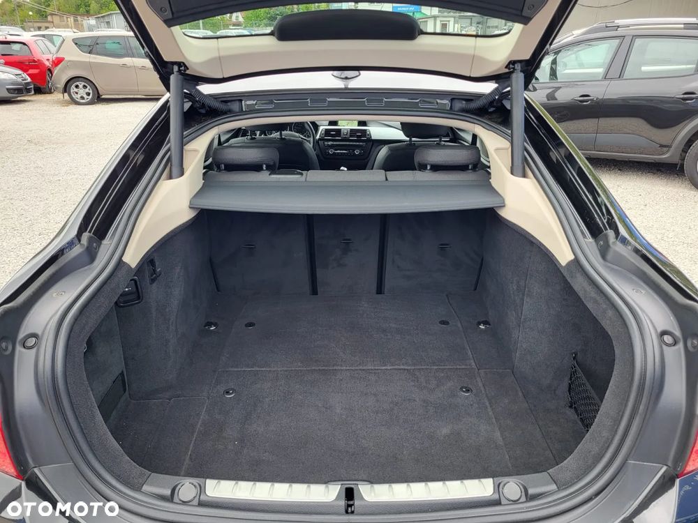 BMW Seria 4 420i Gran Coupe - 26