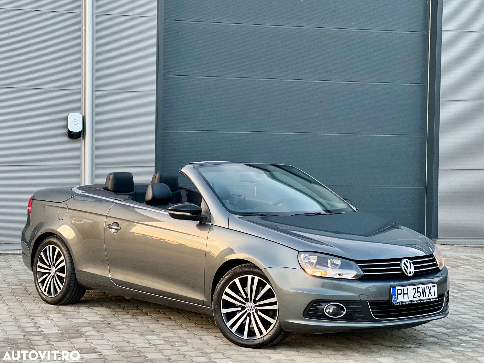 Volkswagen Eos 2.0 TDI DPF DSG BlueMotion Technology - 1