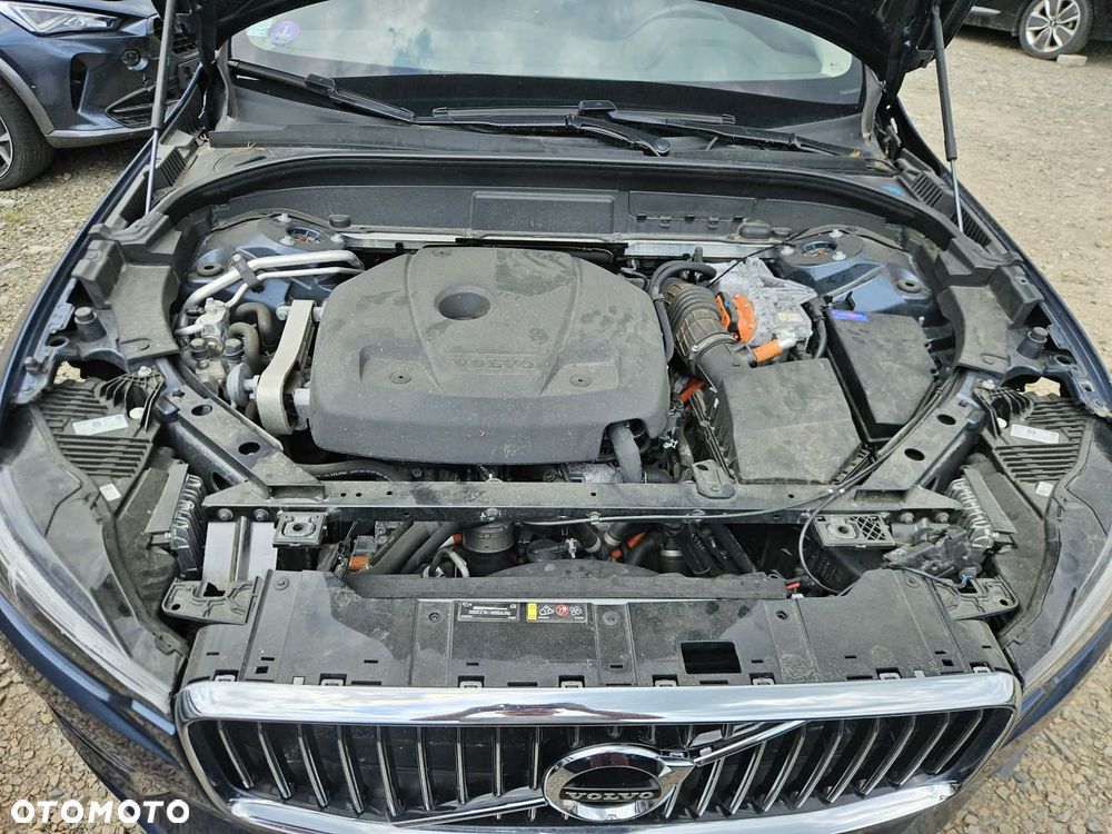 Volvo XC 60 T6 AWD Recharge Geartronic Inscription Expression - 24