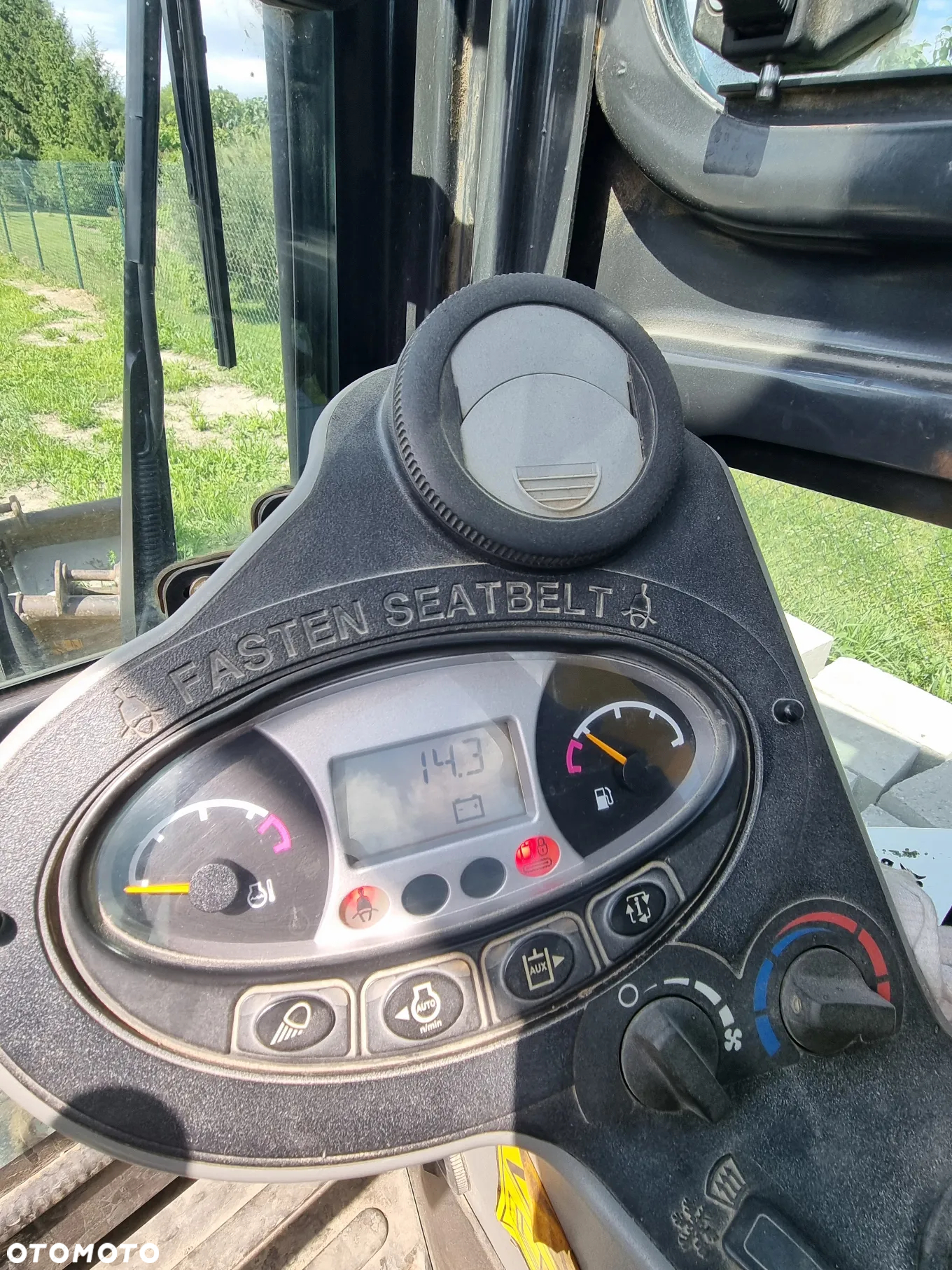 Bobcat E25 - 4