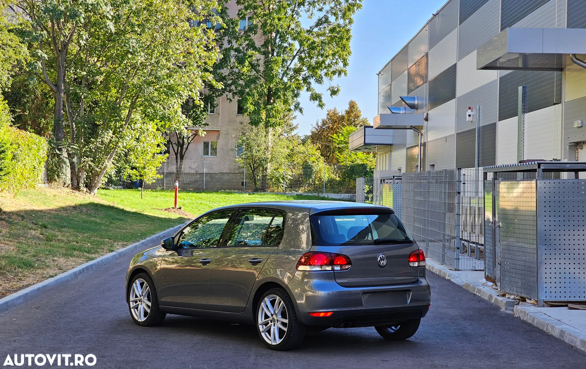 Volkswagen Golf 1.4 TSI Highline - 2