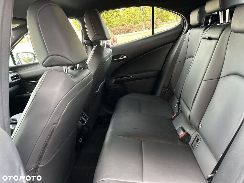 Lexus UX 250h GPF F Impression 2WD - 22