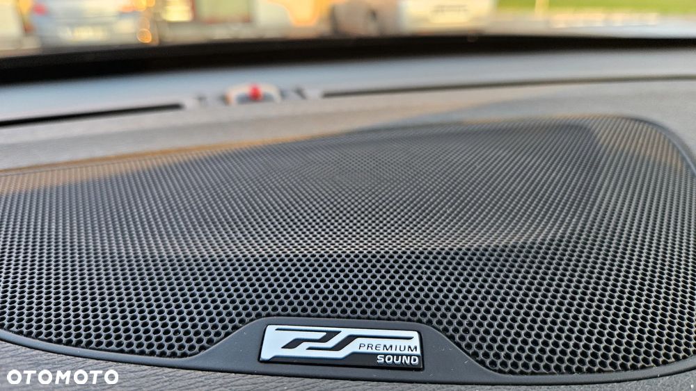 Volvo V60 ver-d6-plug--in--hybrid-awd-geartronic-summum - 25