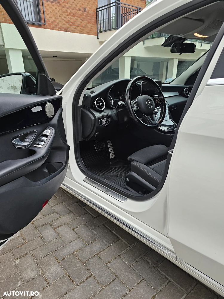 Mercedes-Benz C 200 d T 9G-TRONIC Avantgarde - 12
