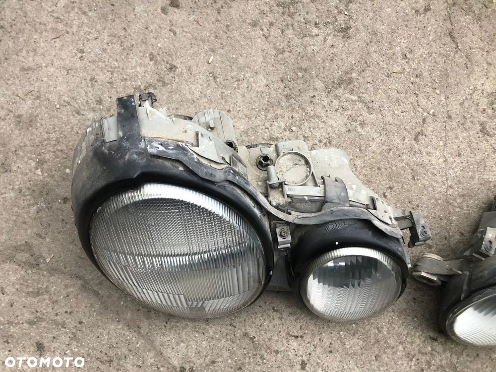 MERCEDES  W203 coupe cupe    LAMPY PRZÓD CENA ZA 2 SZTUKI - 5