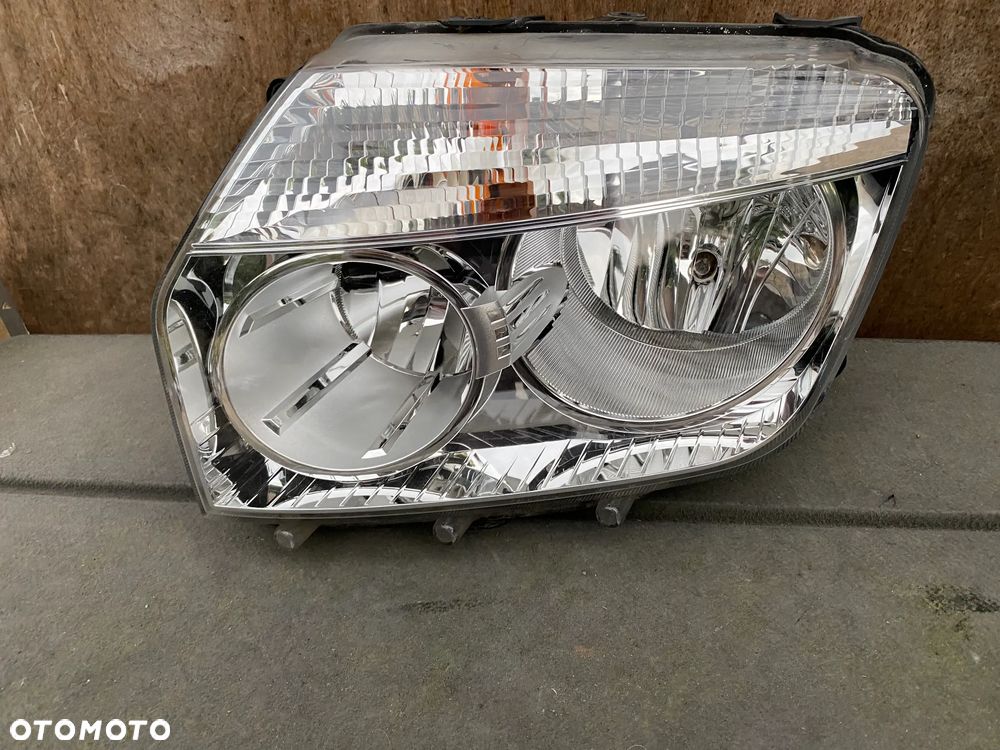 lampa dacia duster I lewy eu cała - 1