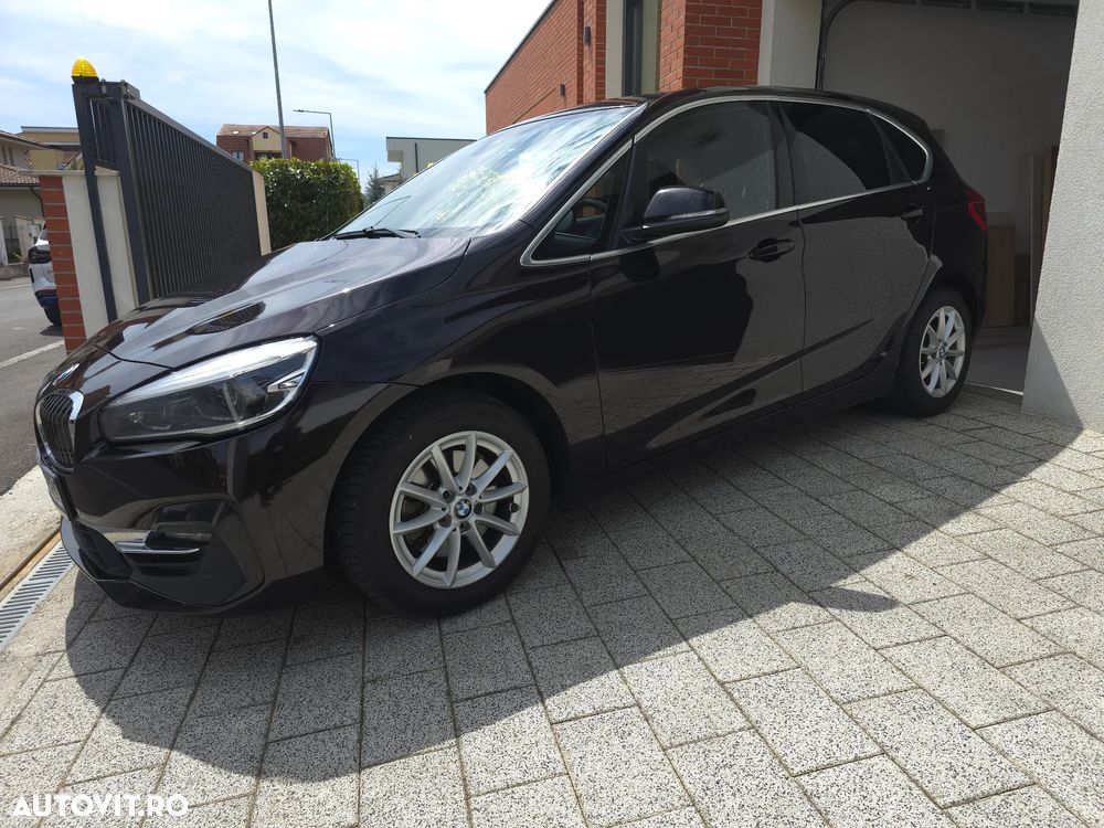 BMW Seria 2 220d Aut. Luxury Line - 2
