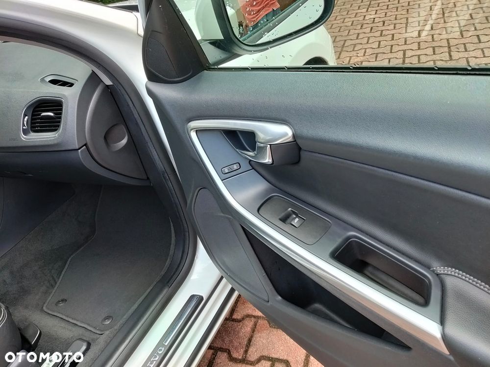 Volvo V60 - 28