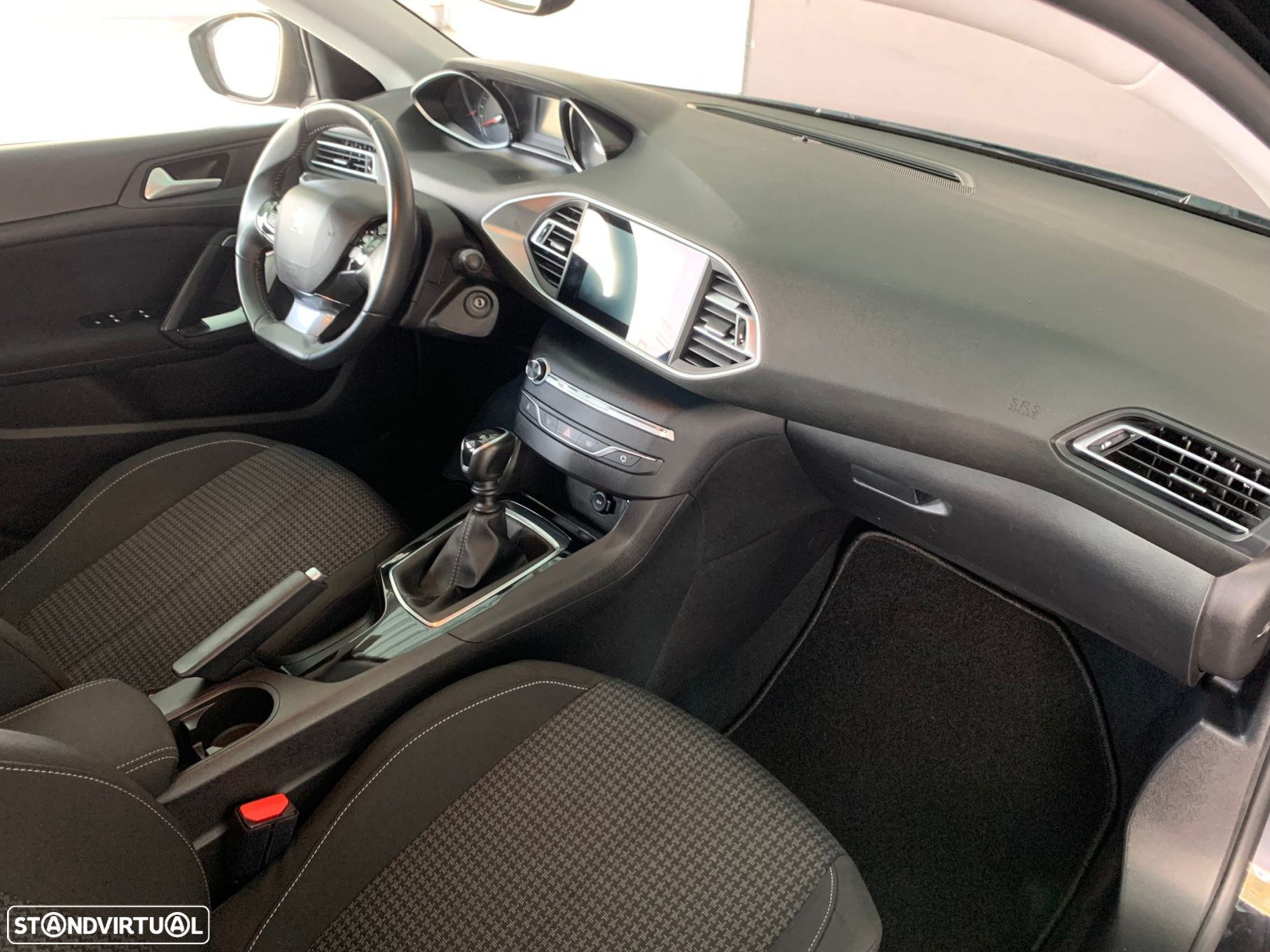 Peugeot 308 SW 1.2 PureTech Style - 9