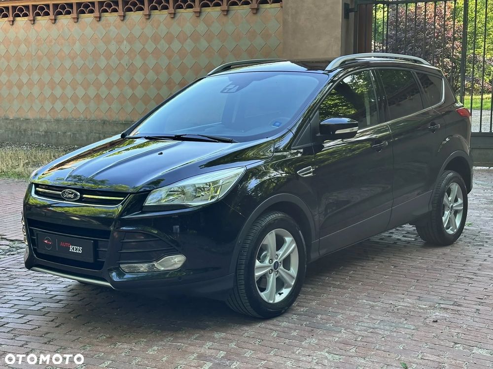 Ford Kuga 1.6 EcoBoost 2x4 Titanium - 10