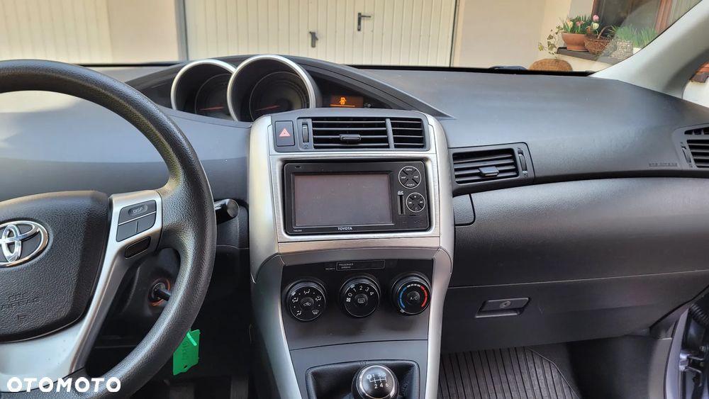 Toyota Verso 1.6 7-Sitzer Comfort - 31