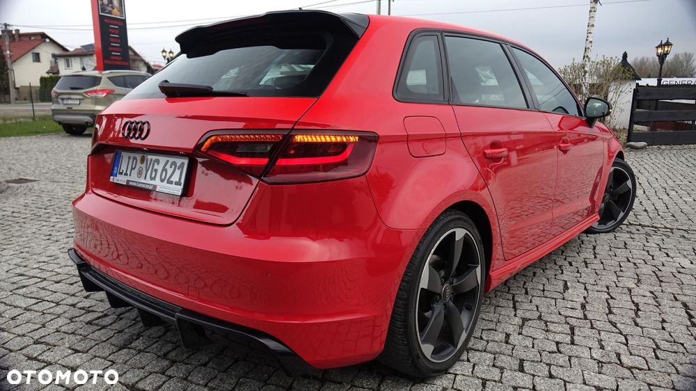 Audi A3 Sportback - 2