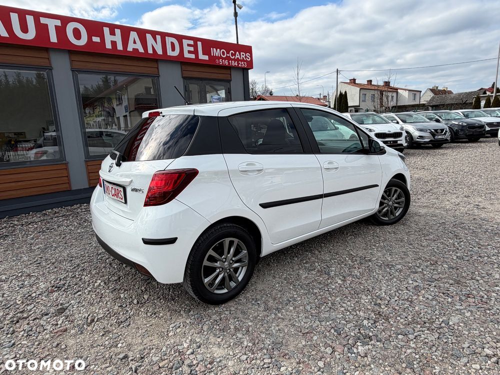 Toyota Yaris - 4