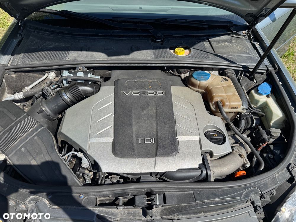 Audi A4 Avant - 10