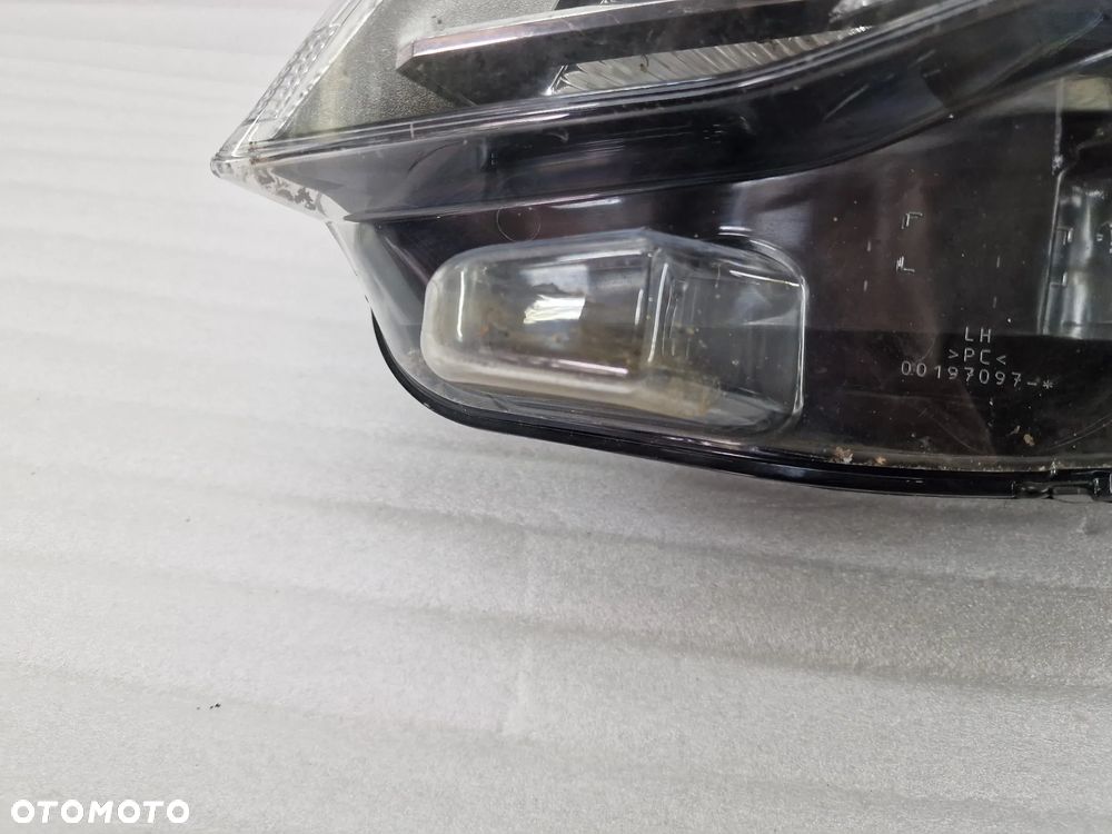 PEUGEOT EXPERT III 3 16- LEWA LAMPA PRZEDNIA PRZÓD , NR 9808572880-00 , NR AUKCJI LA638 - 10