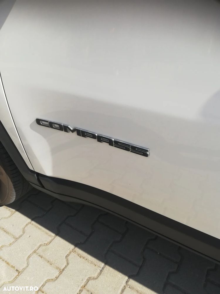 Jeep Compass 2.0 M-Jet 4x4 Longitude - 13