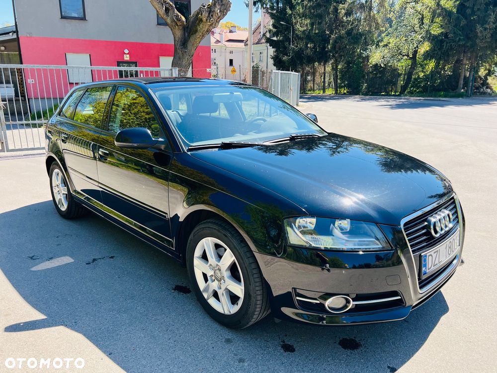 Audi A3 Sportback 1.6 Ambiente - 3