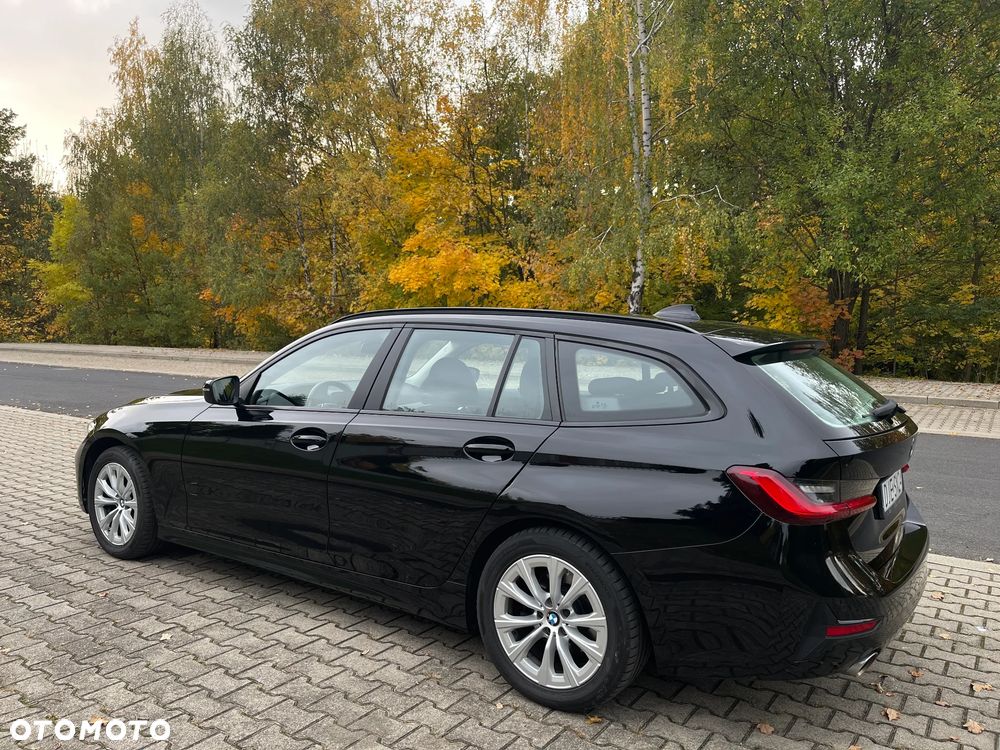 BMW Seria 3 320i Advantage - 15