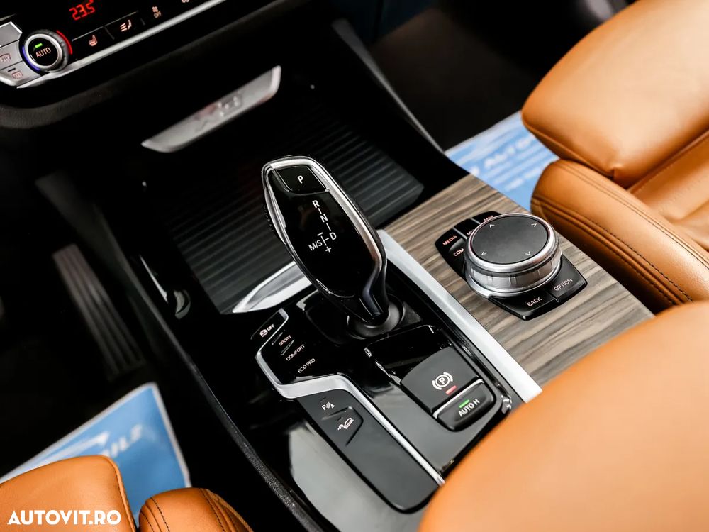 BMW X3 xDrive20d AT xLine - 16