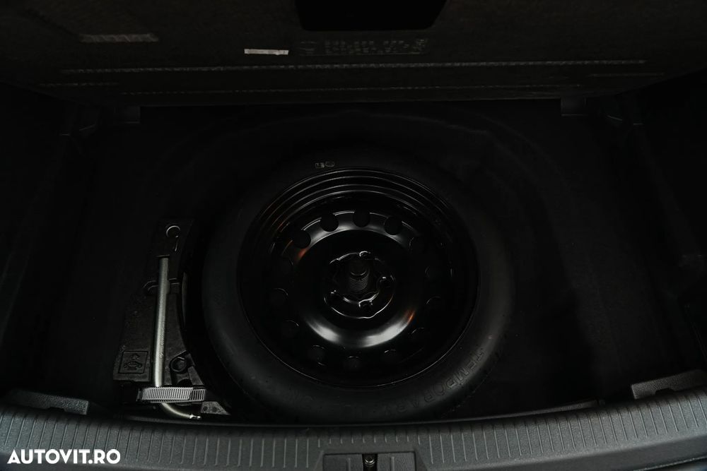 Volkswagen Golf 1.0 TSI Trendline - 28