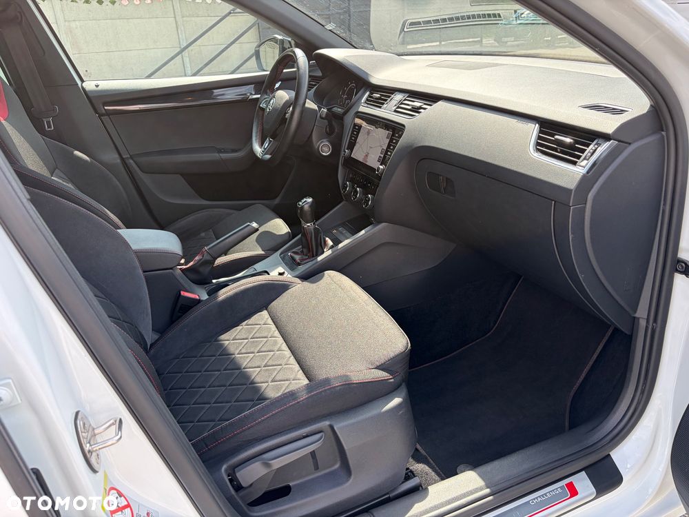 Skoda Octavia 2.0 TSI RS 230 - 21