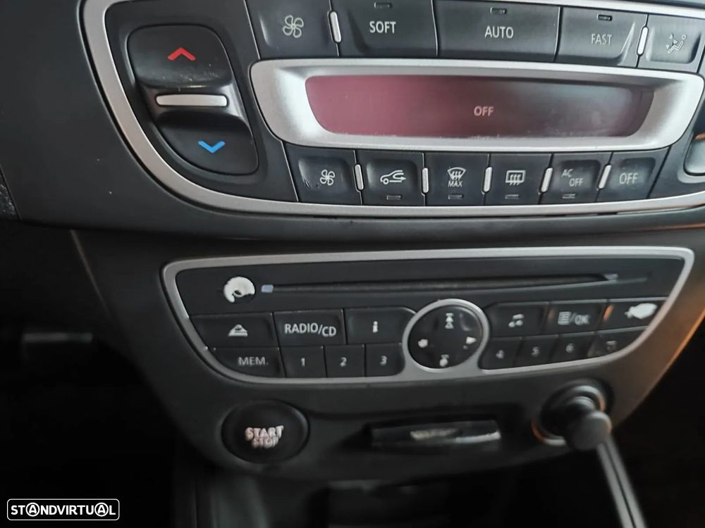 Renault Mégane Sport Tourer 1.5 dCi Dynamique - 31