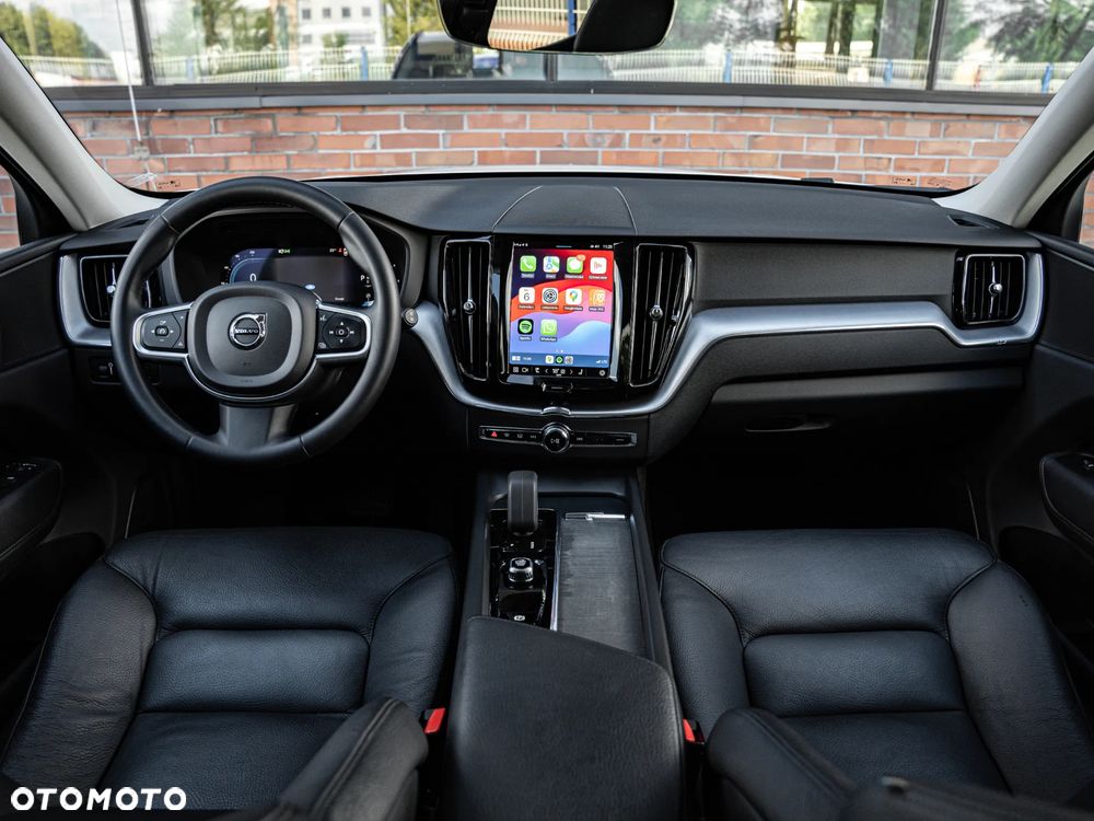 Volvo XC 60 B4 D Geartronic Momentum Pro - 5